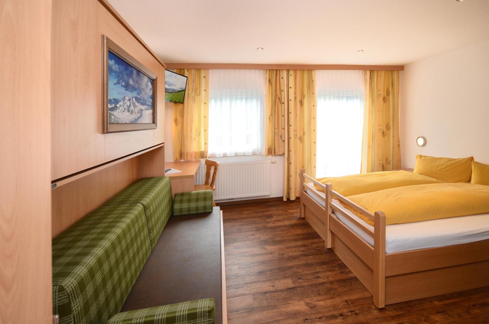 Ferienhof Woelflbauer Saalbach-Hinterglemm Bagian luar foto