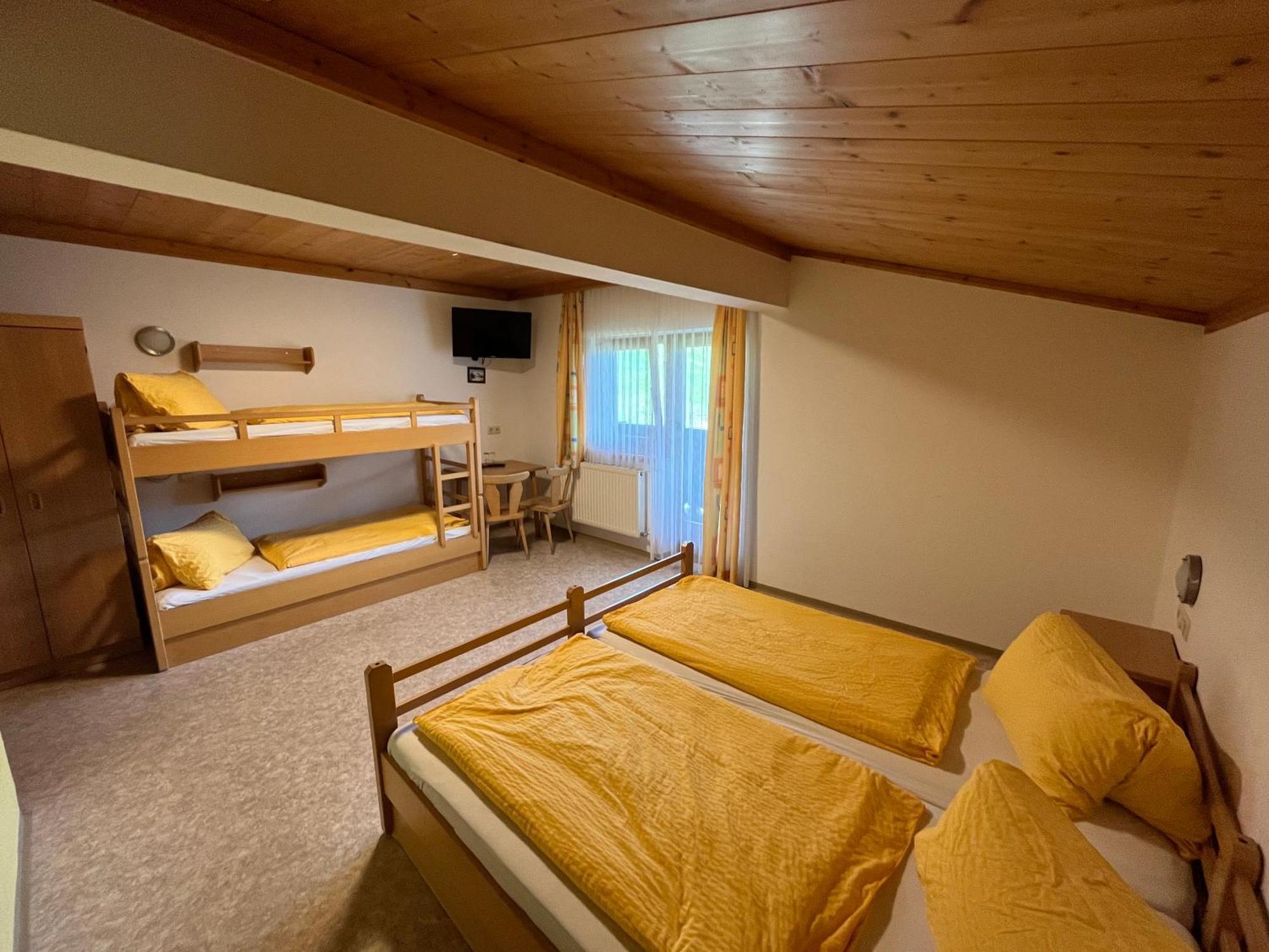 Ferienhof Woelflbauer Saalbach-Hinterglemm Bagian luar foto